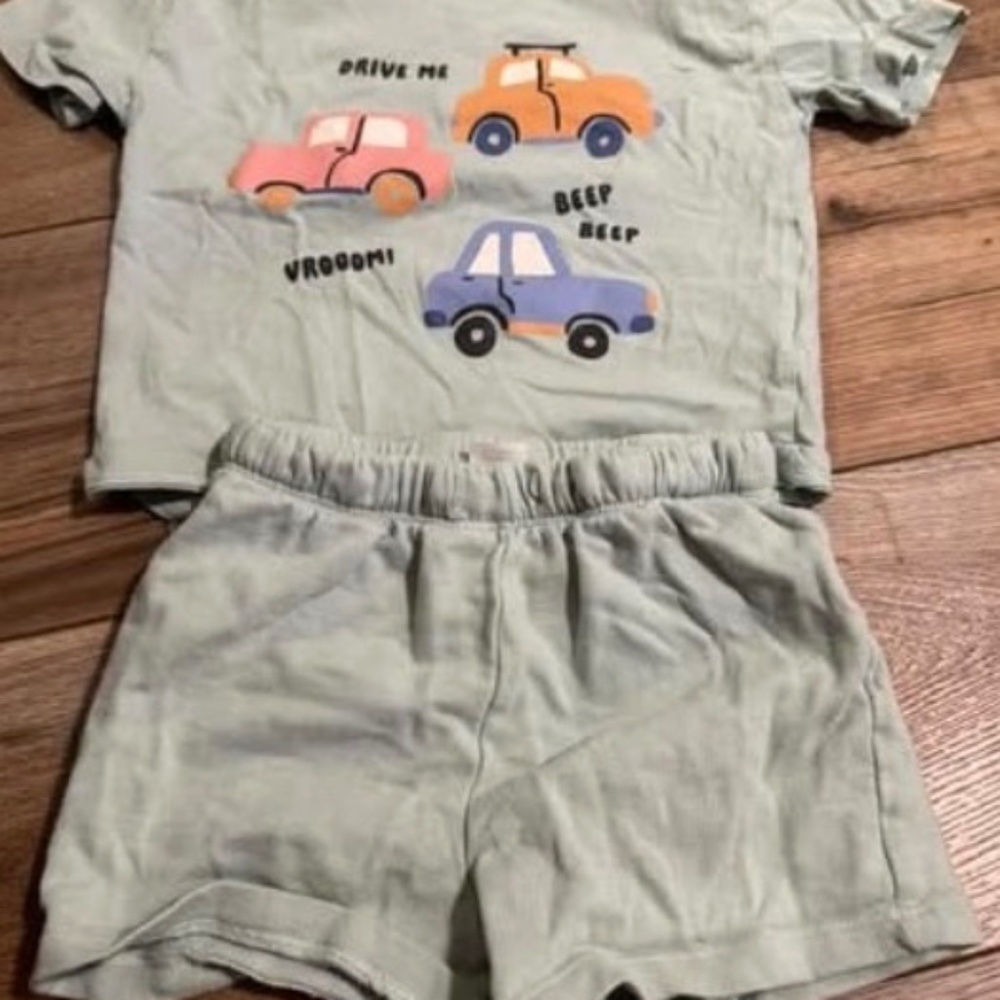 Two outfits from H&M